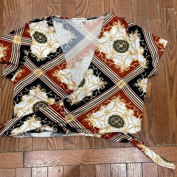 Eye Candy Geometric Wrap Blouse in Black, Brown, and Gold - Picture 10 of 10